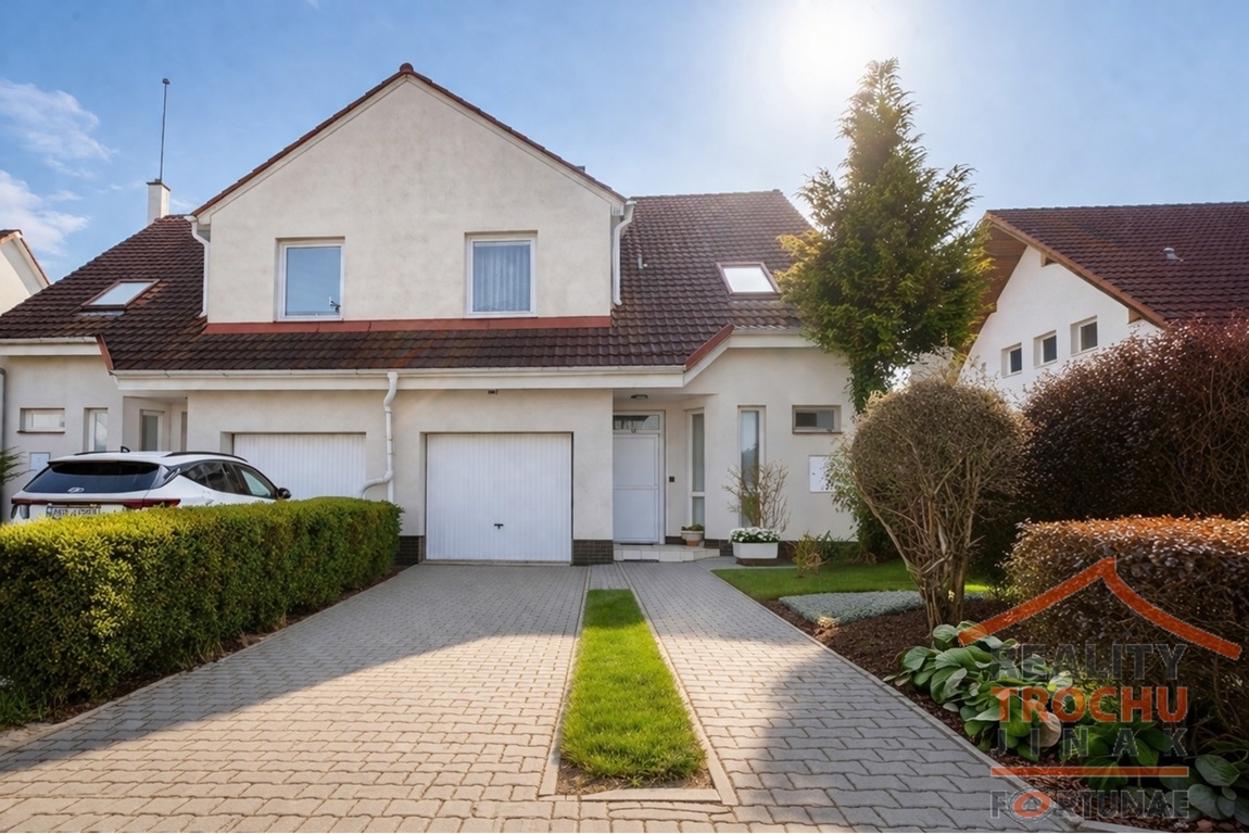 Фото 1 - Продажа дома · Семейный дом · 114 m² · 5 комнат