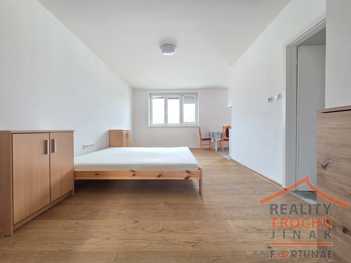 Photo 3 - Apartment for sale · 2+kk · 60 m²