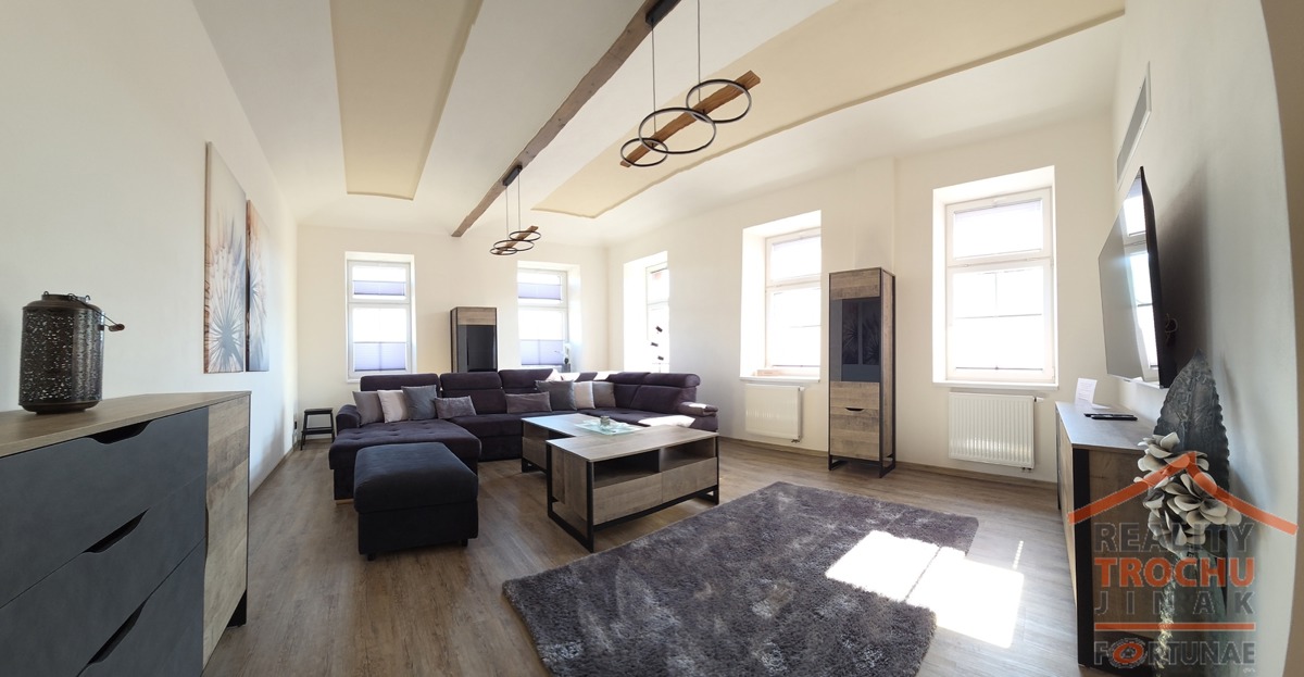 Photo 3 - House for sale · Family house · 715 m² · 5 rooms
