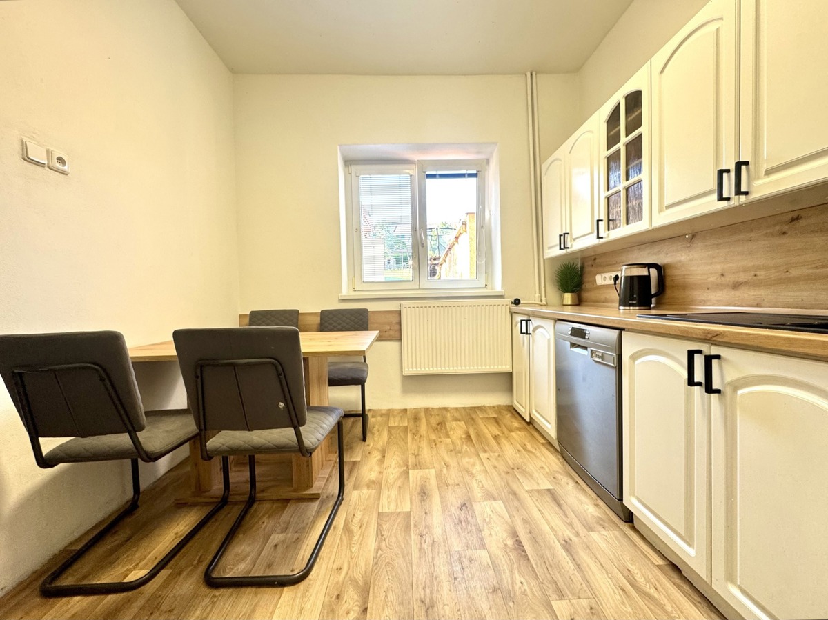 Photo 1 - House for sale · Family house · 106 m² · 4 rooms