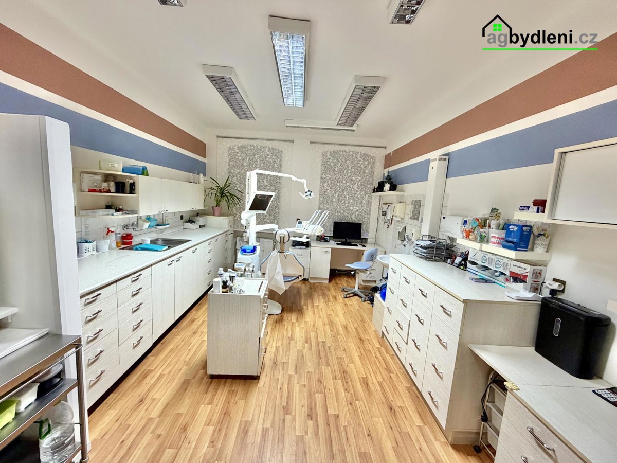 Hình ảnh 2 - Bất động sản thương mại cho thuê · Phòng khám bác sĩ · 75 m²