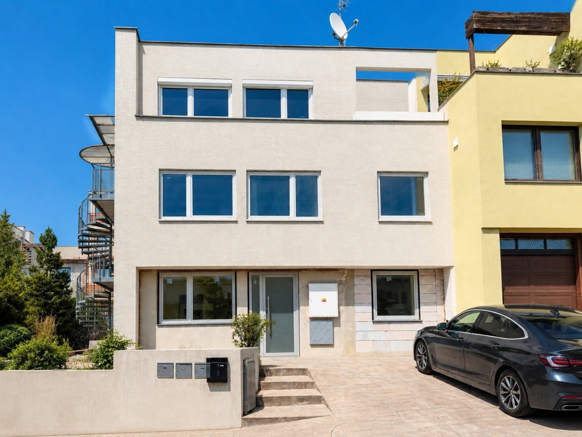 Фото 4 - Продажа квартиры · 3+kk · 87 m²