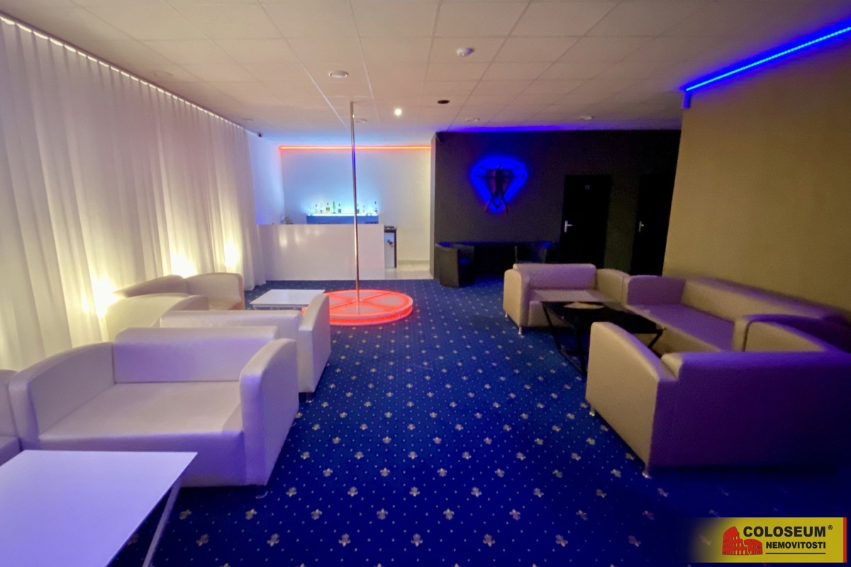 Photo 4 - Commercial property for rent · Hotel · 292 m²