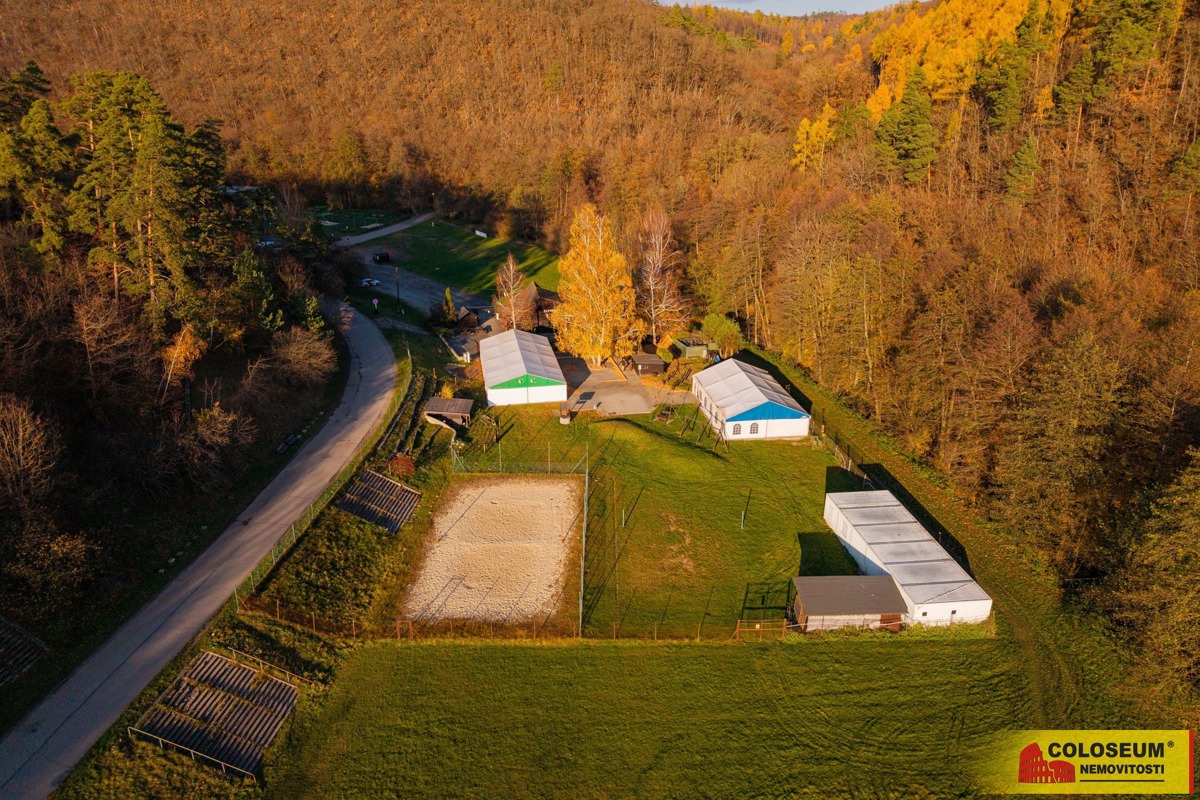 Фото 3 - Продажа коммерческой недвижимости · Ресторан · 200 m²