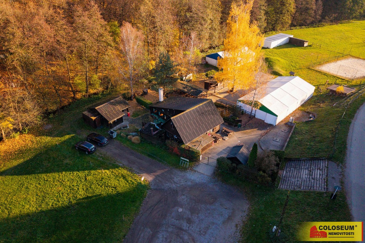 Фото 1 - Продажа коммерческой недвижимости · Ресторан · 200 m²