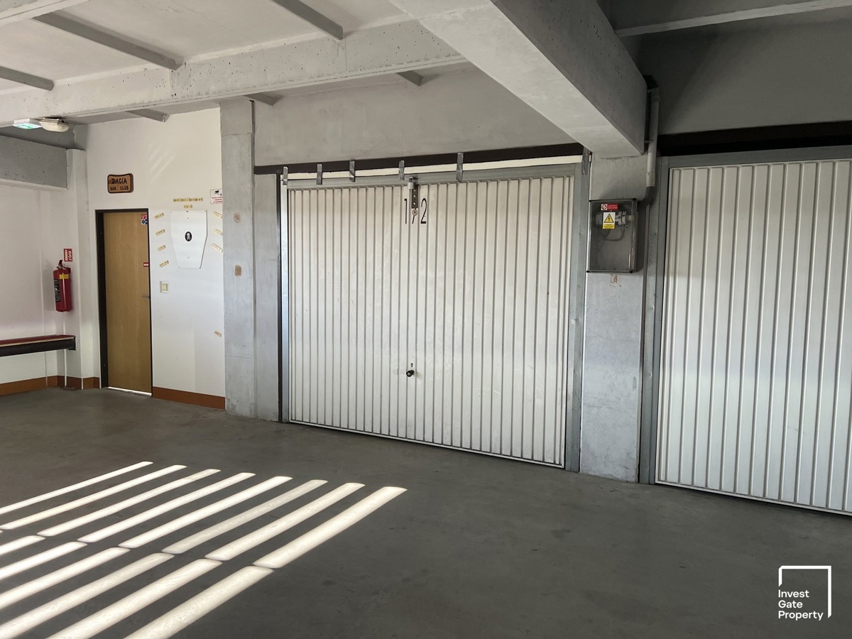 Photo 2 - Garage for rent · 18 m²