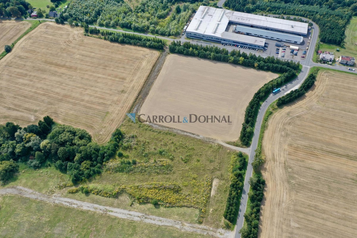 Photo 1 - Land for sale · Housings · 66 863 m²