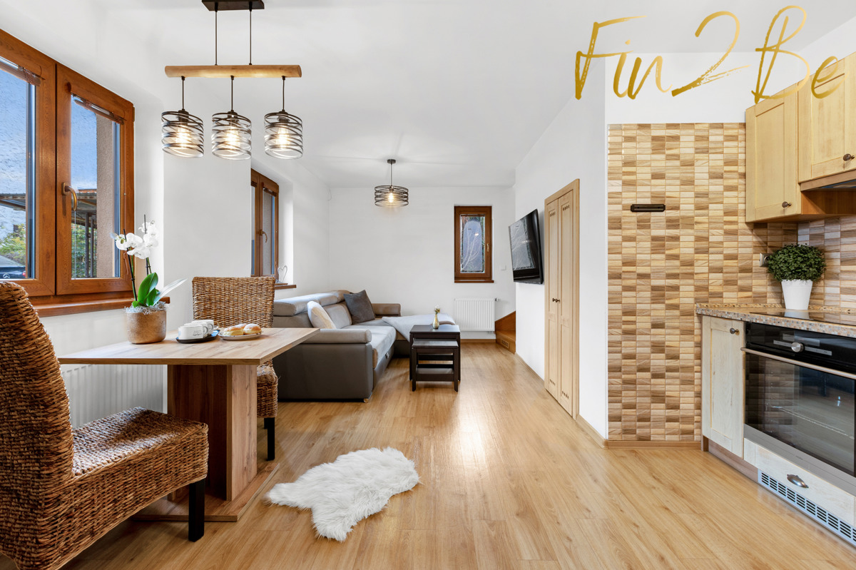 Фото 1 - Продаж будинку · Сімейний будинок · 142 m² · 3 кімнати