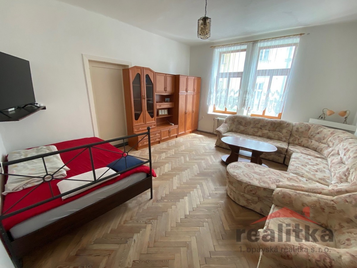 Fotografie 2 - Pronájem bytu · 2+1 · 67 m²