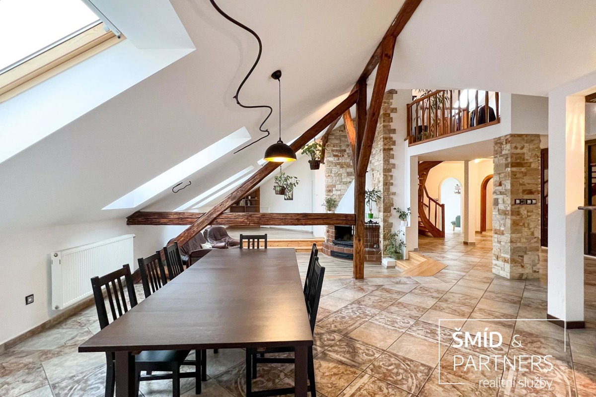 Фото 2 - Продажа квартиры · 5+kk · 245 m²