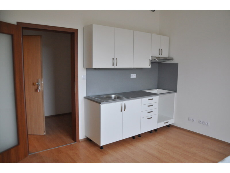 Hình ảnh 3 - Căn hộ cho thuê · 2+kk · 38 m²