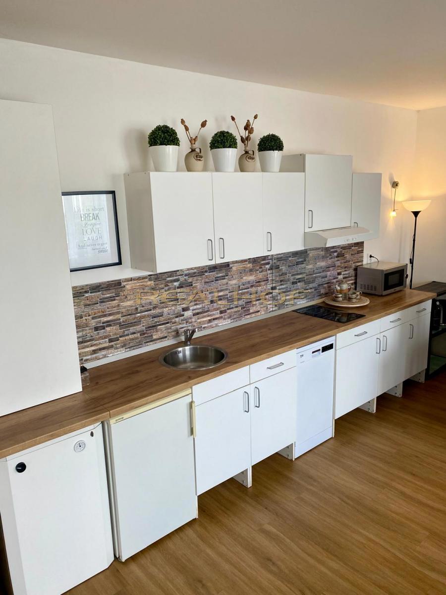 Fotografie 1 - Prodej bytu · 1+kk · 38 m²