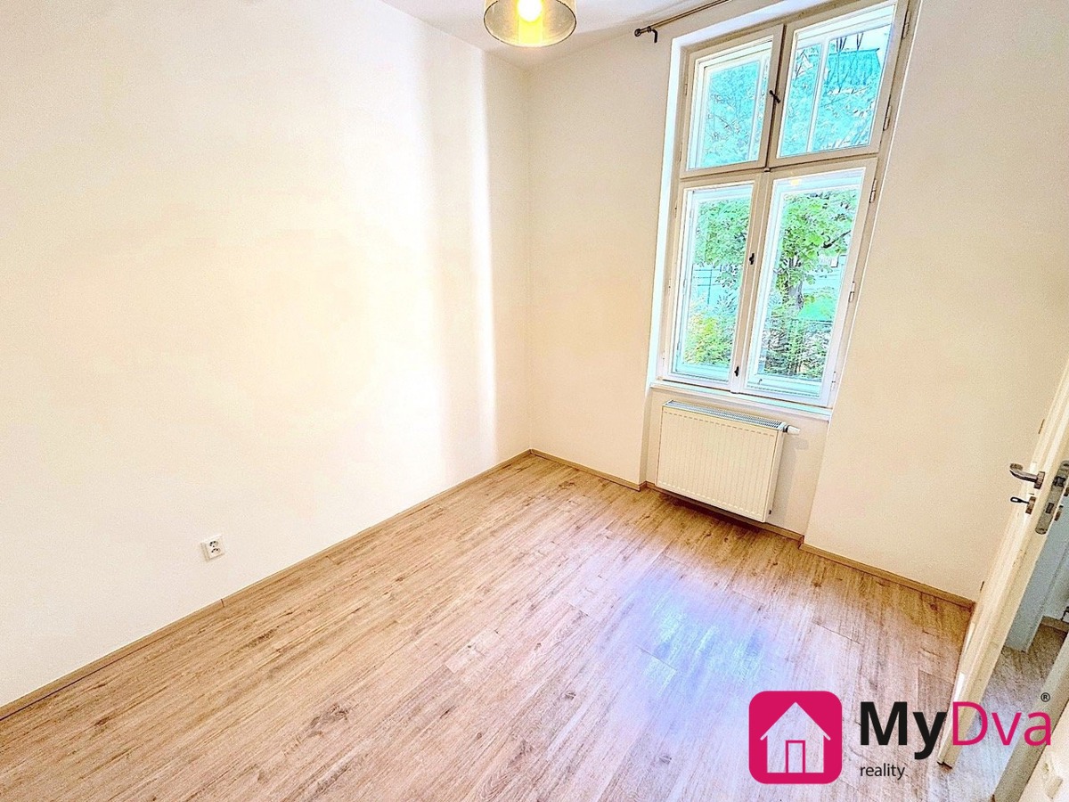 Photo 3 - Apartment for rent · 2+kk · 48 m²