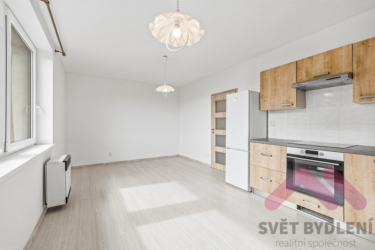 Photo 4 - Apartment for rent · 1+kk · 34 m²