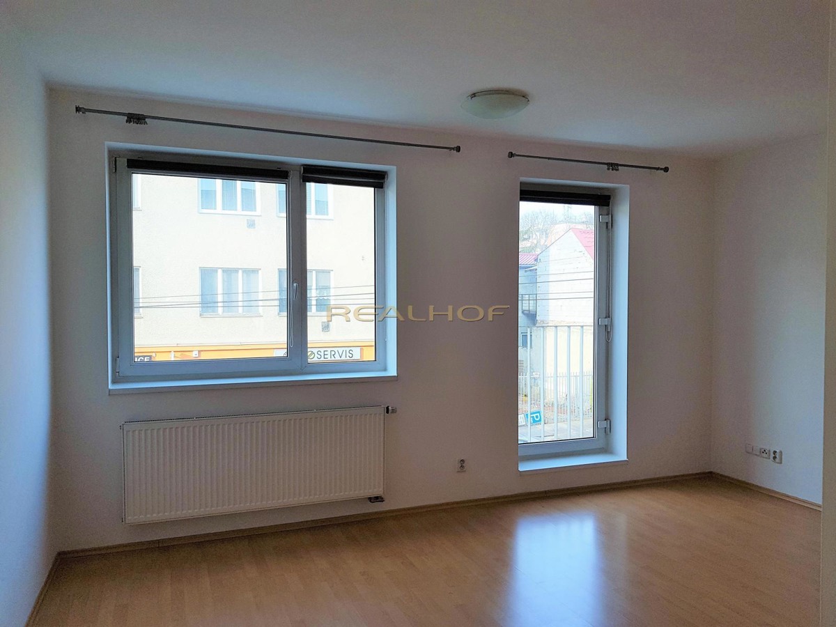 Фото 2 - Аренда квартиры · 1+kk · 29 m²