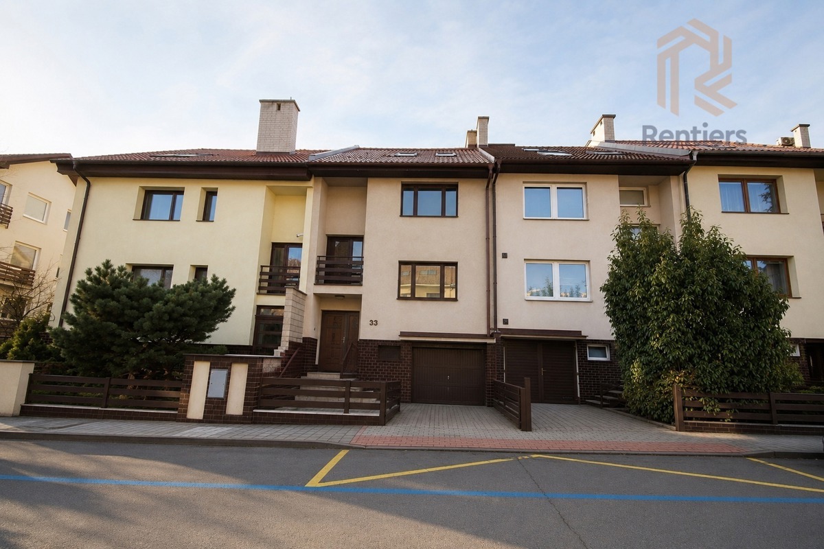 Photo 1 - House for sale · Family house · 246 m² · 5 rooms