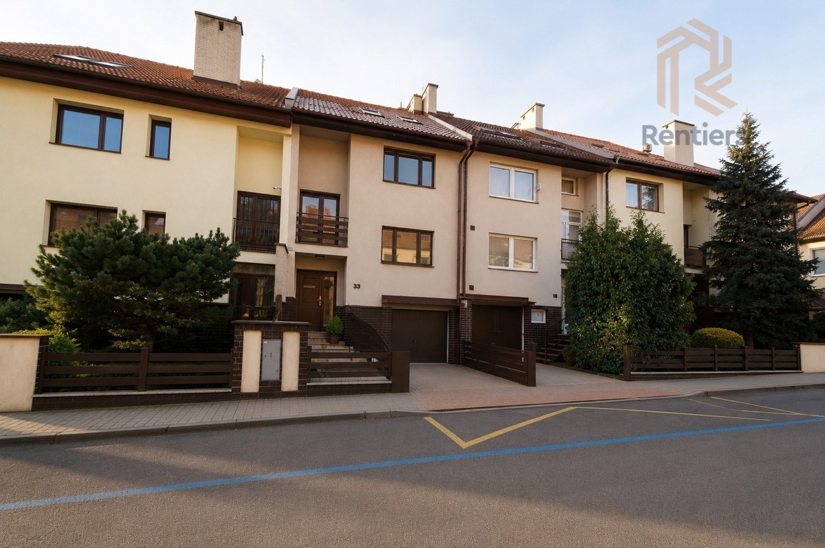 Photo 2 - House for sale · Family house · 246 m² · 5 rooms