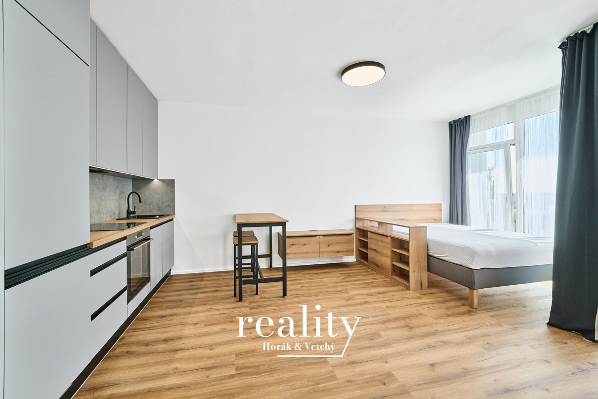 Photo 3 - Apartment for rent · 1+kk · 37 m²