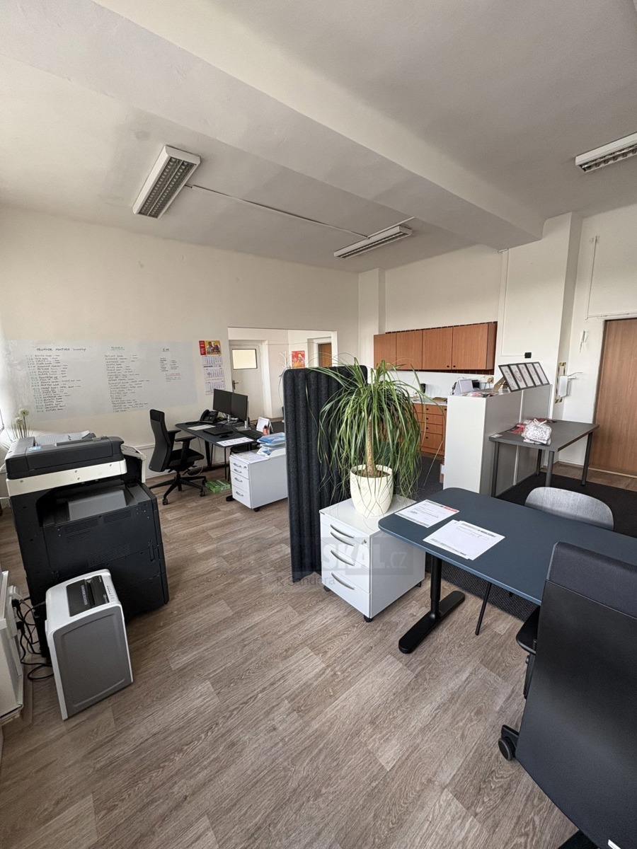 Fotografie 2 - Pronájem komerční nemovitosti · Kancelář · 71 m²