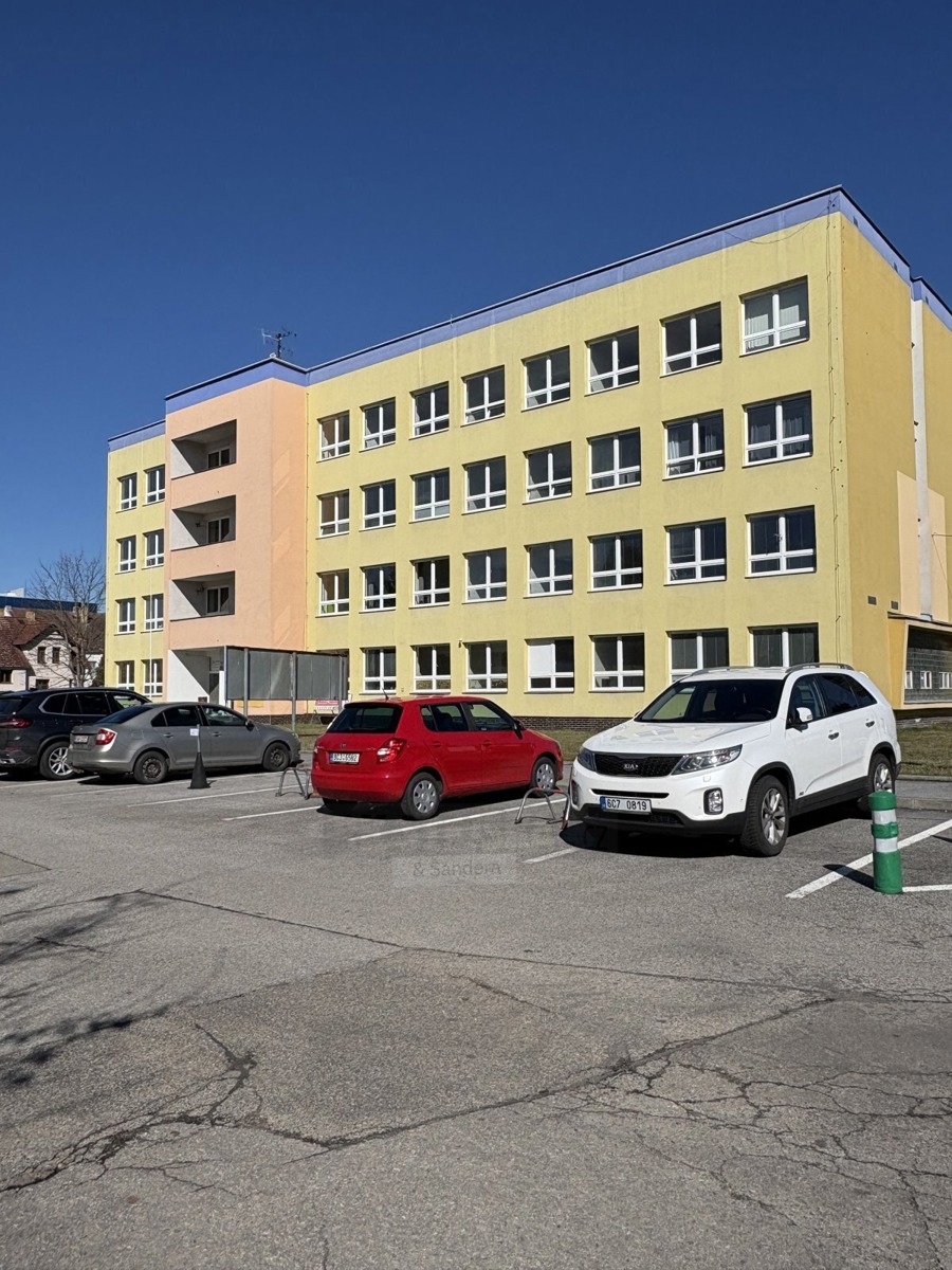 Fotografie 3 - Pronájem komerční nemovitosti · Kancelář · 71 m²