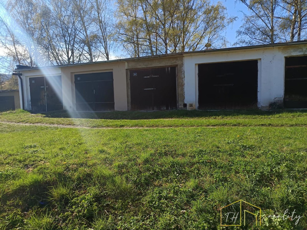 Photo 1 - Garage for sale