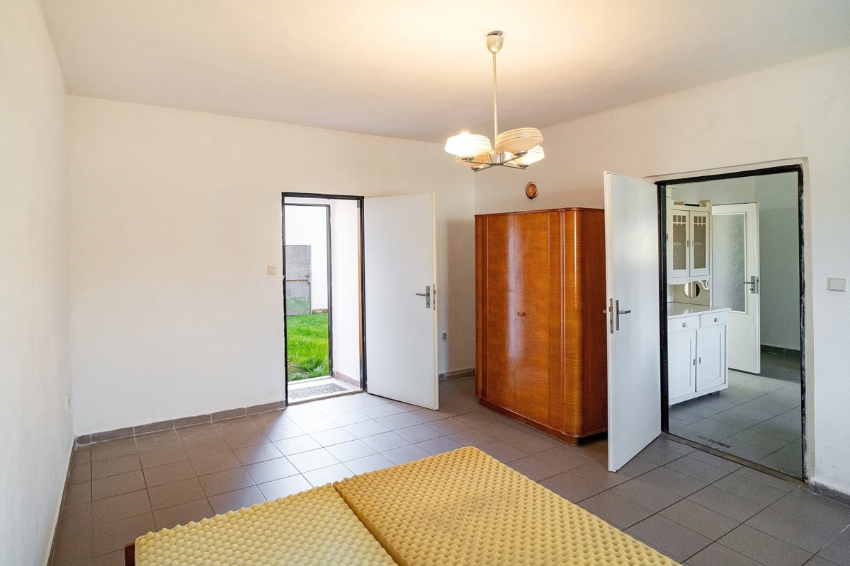 Фото 3 - Продаж будинку · Сімейний будинок · 150 m² · 3 кімнати