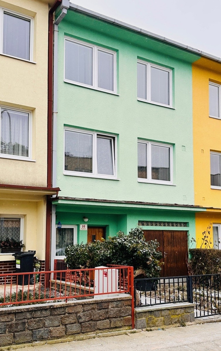 Photo 1 - House for sale · Family house · 176 m² · 5 rooms