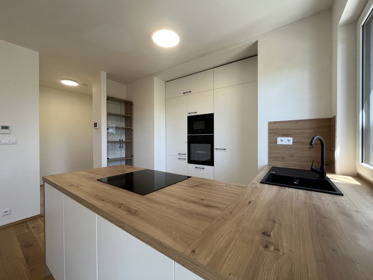 Photo 2 - Apartment for sale · 2+kk · 64 m²