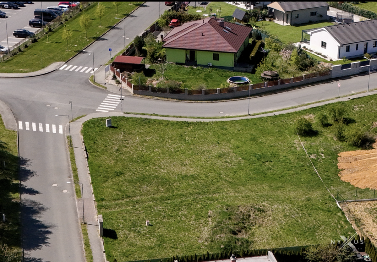 Photo 3 - Land for sale · Housings · 1 329 m²