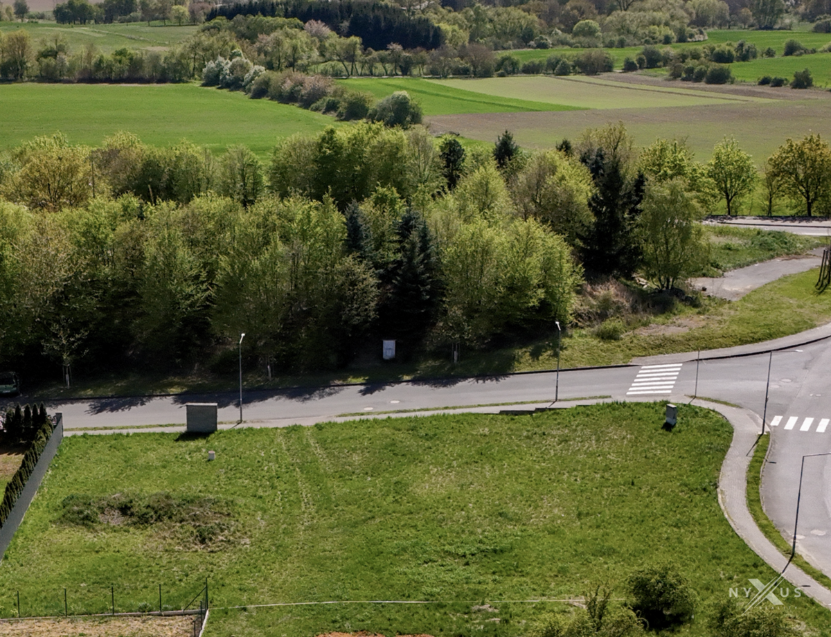 Photo 1 - Land for sale · Housings · 1 329 m²