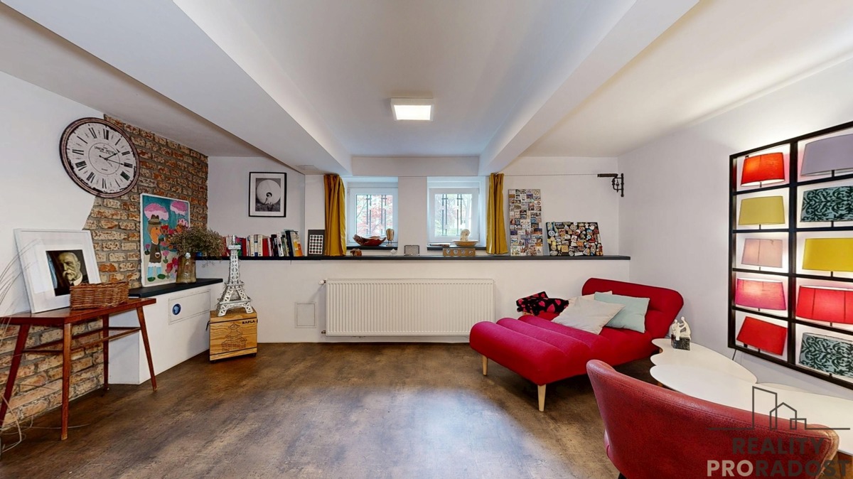 Photo 3 - Commercial property for rent · Office · 197 m²
