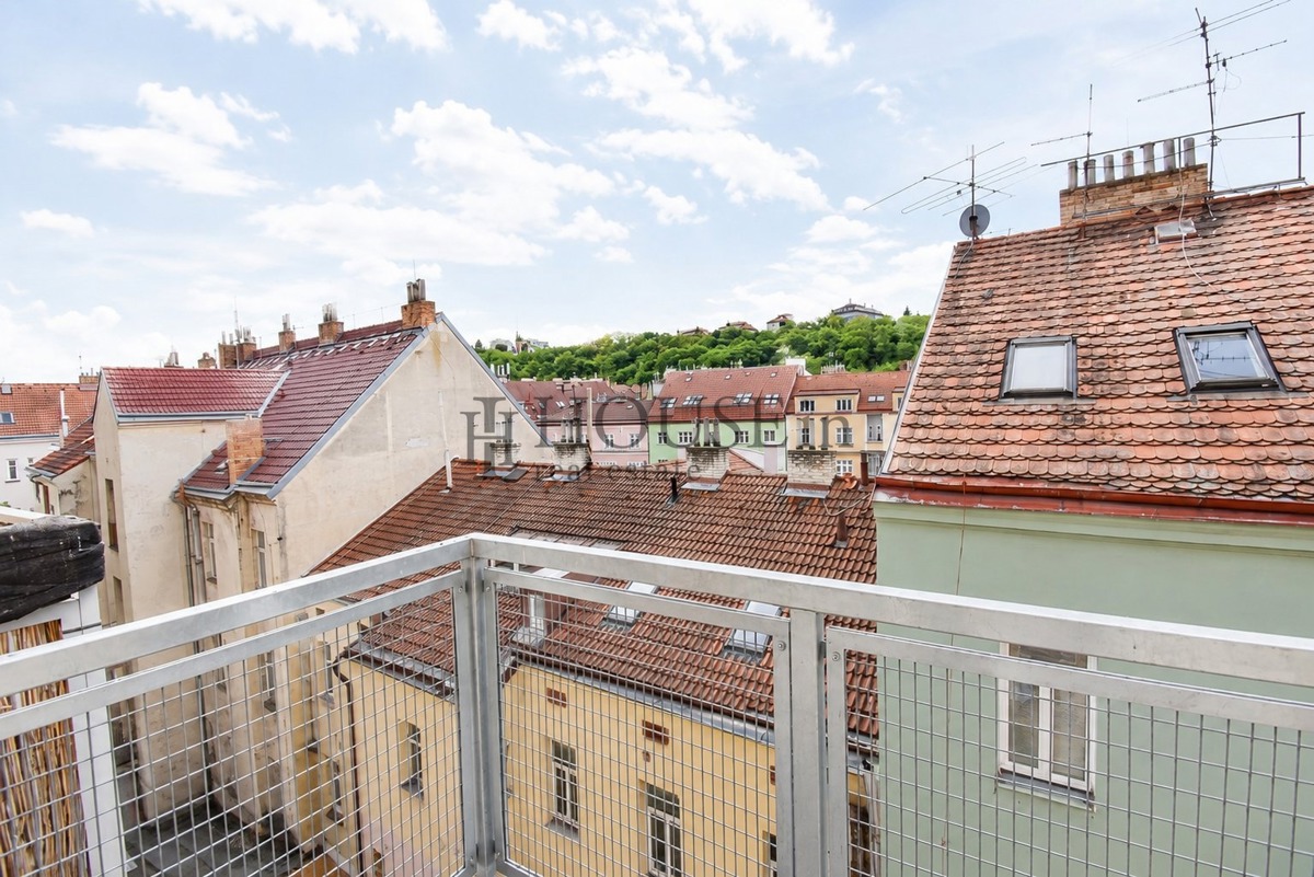 Photo 1 - Apartment for rent · 2+kk · 35 m²