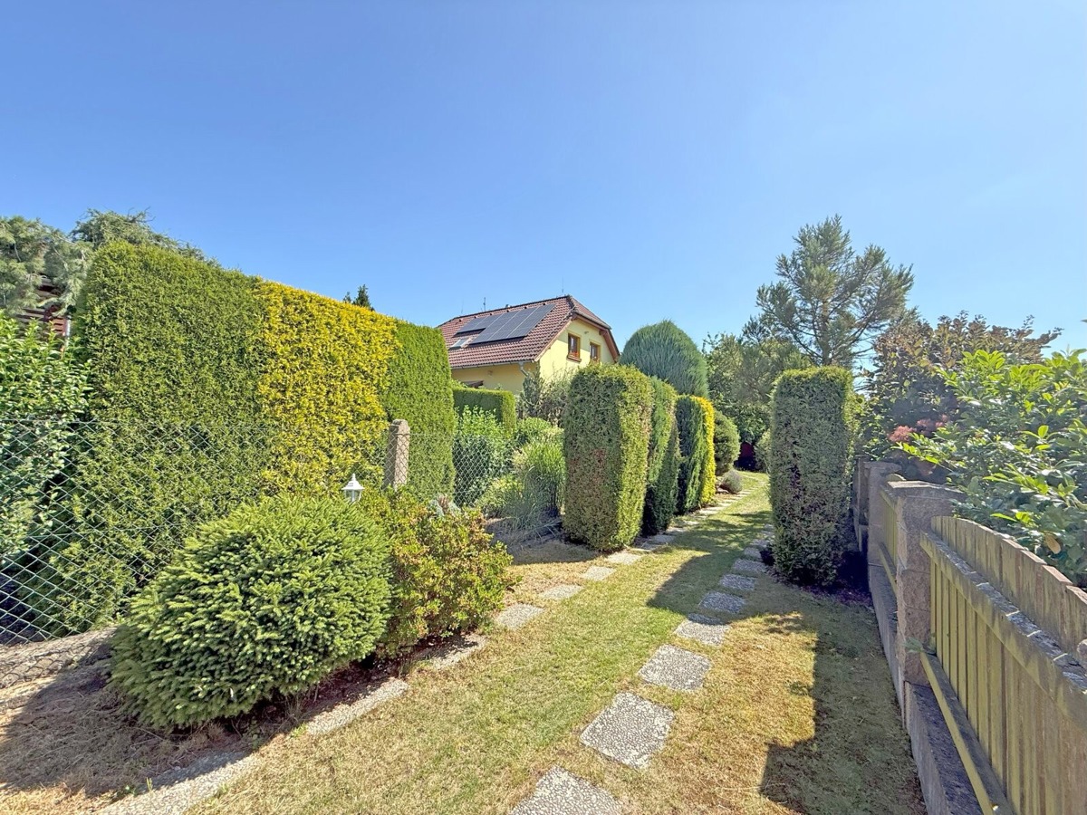 Фото 4 - Продаж будинку · Сімейний будинок · 140 m² · 5 кімнат
