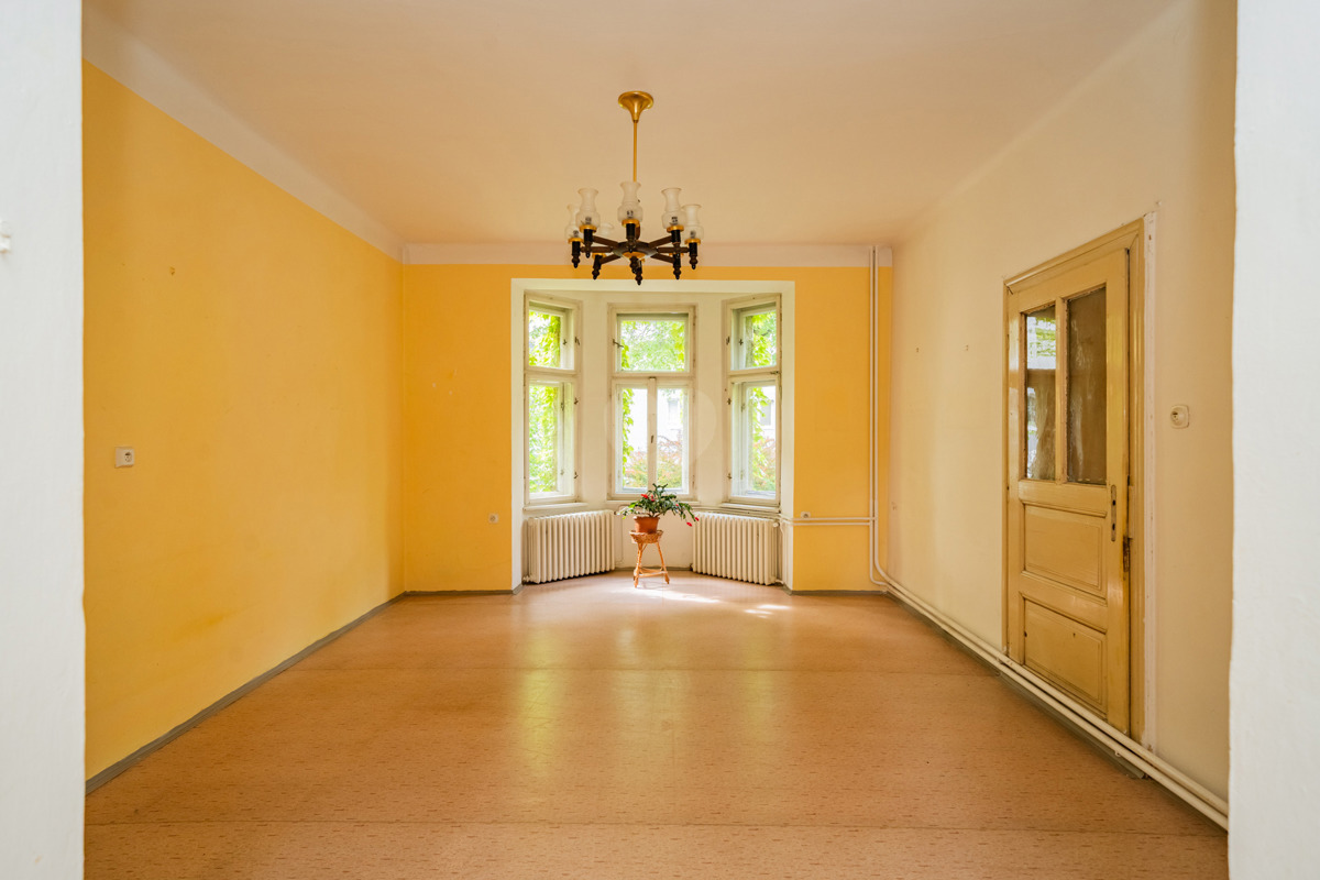 Photo 2 - House for sale · Family house · 214 m² · 6 rooms