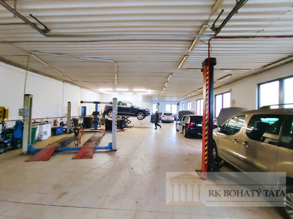 Фото 2 - Продаж комерційної нерухомості · Склад · 596 m²