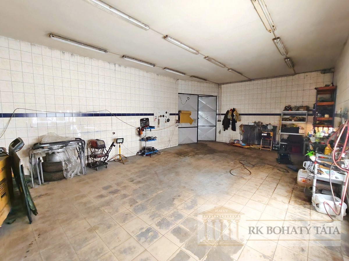 Фото 3 - Продаж комерційної нерухомості · Склад · 596 m²