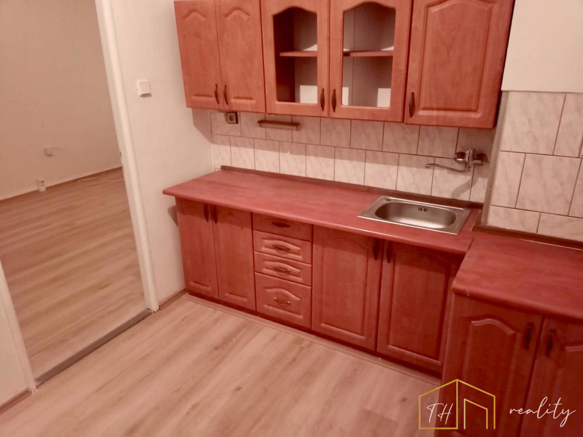 Photo 4 - Apartment for sale · 1+1