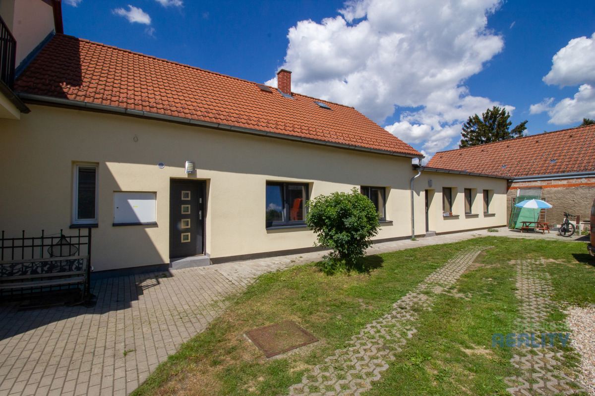 Фото 1 - Аренда квартиры · 3+kk · 63 m²