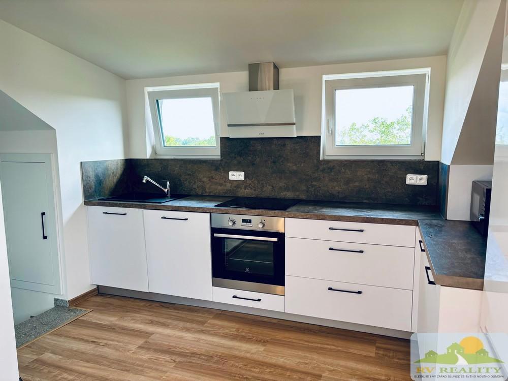 Fotografie 2 - Pronájem bytu · 1+kk · 81 m²