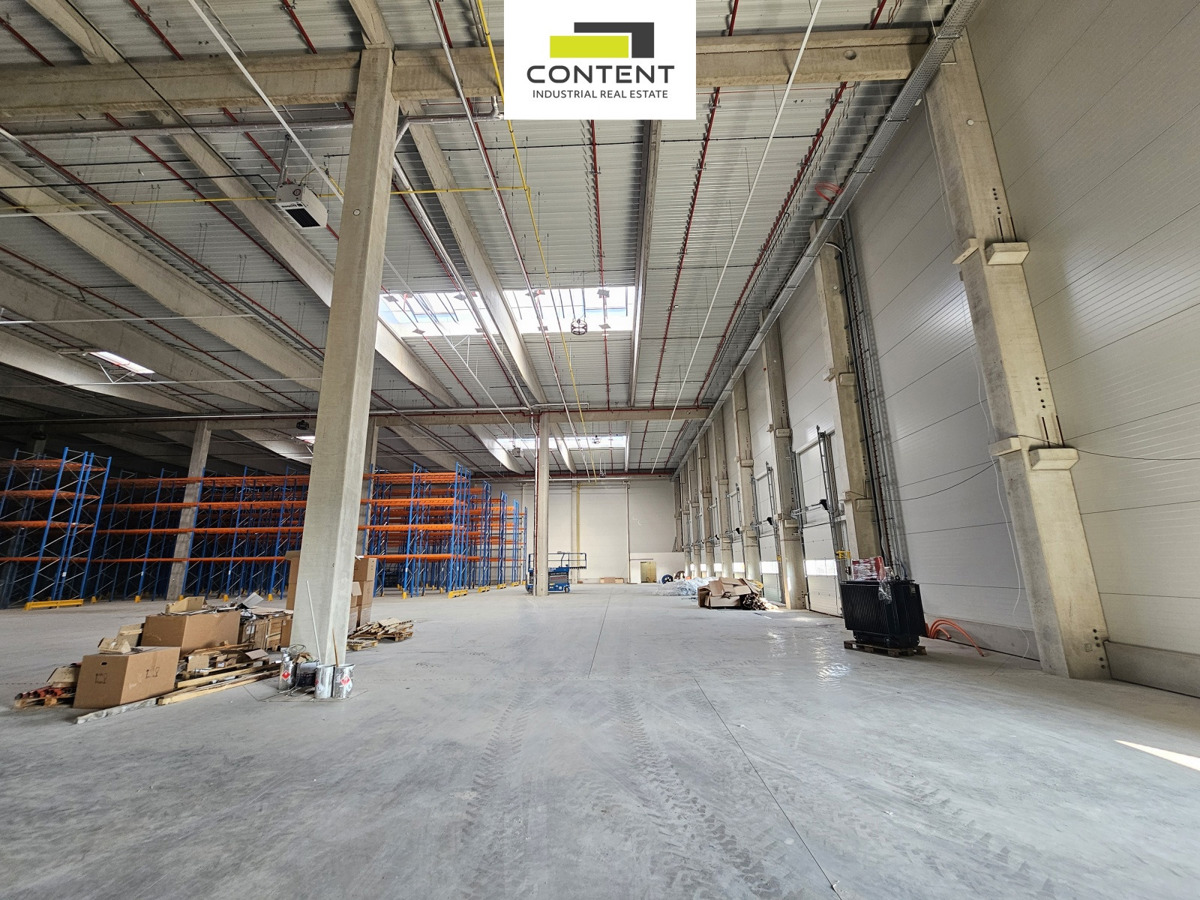 Hình ảnh 1 - Bất động sản thương mại cho thuê · 10 355 m²