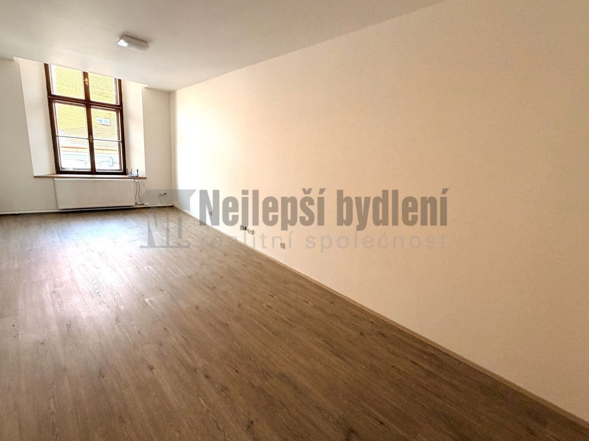 Fotografie 3 - Prodej bytu · 2+kk · 85 m²