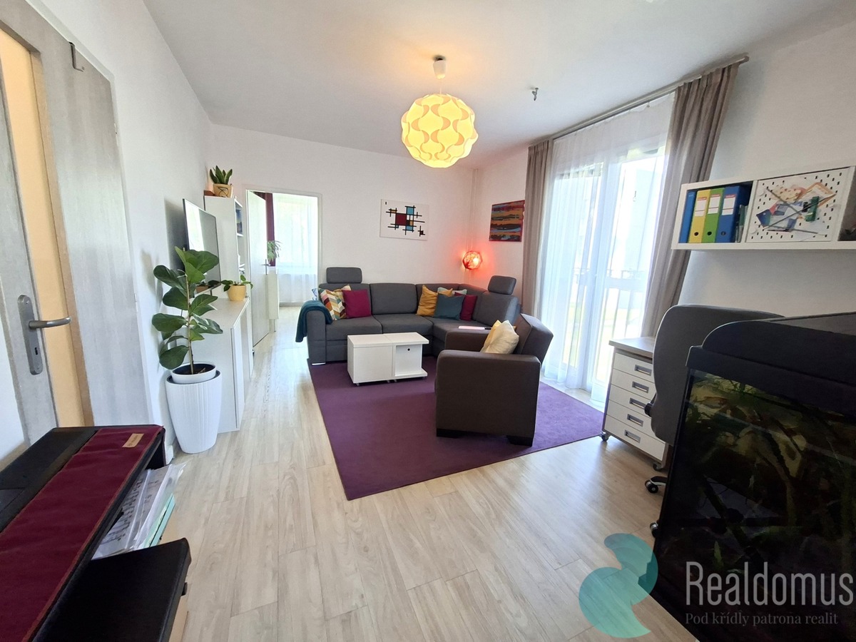 Fotografie 2 - Pronájem bytu · 3+1 · 66 m²