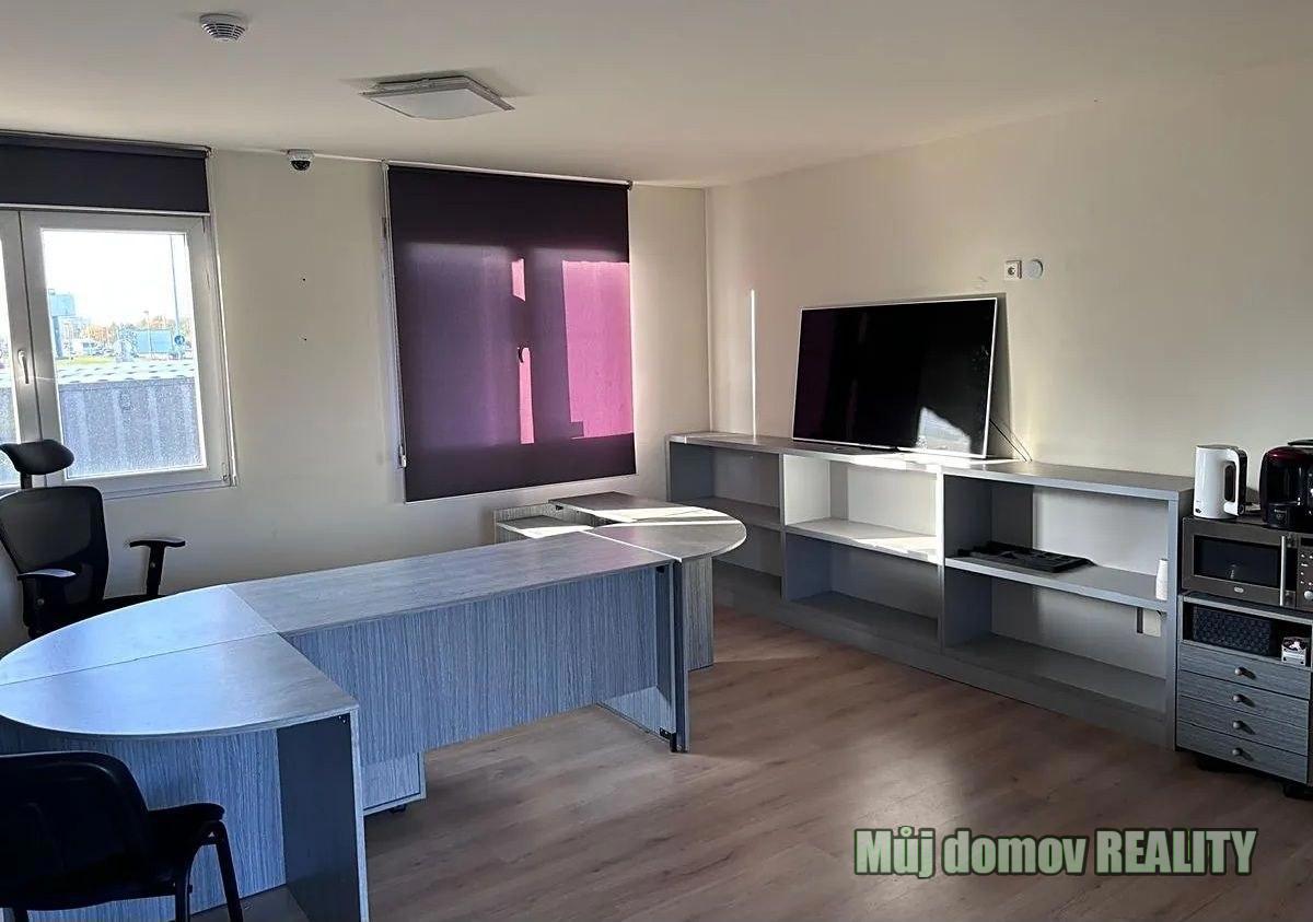 Photo 3 - Commercial property for sale · Office · 50 m²