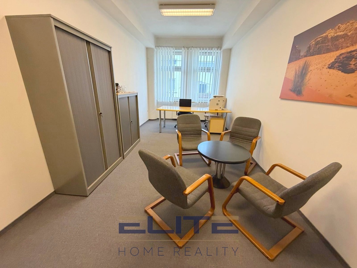 Photo 3 - Commercial property for rent · Office · 21 m²