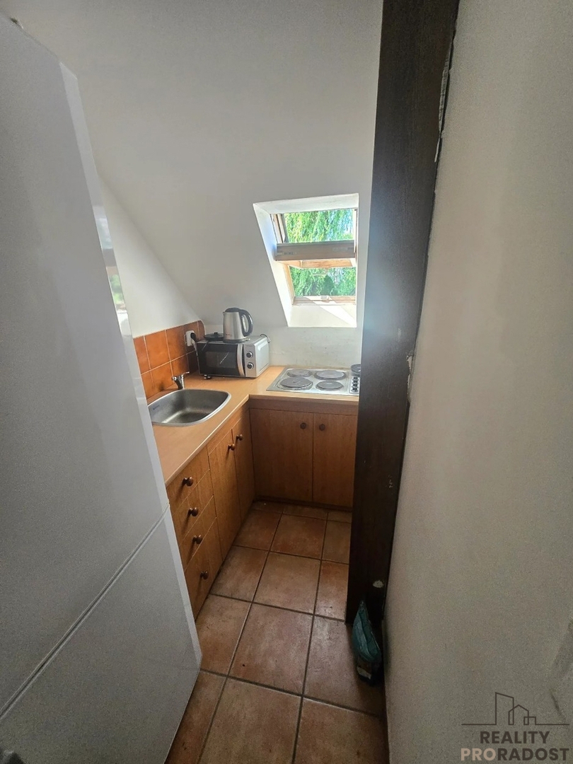 Photo 2 - Room for rent · 9 m²