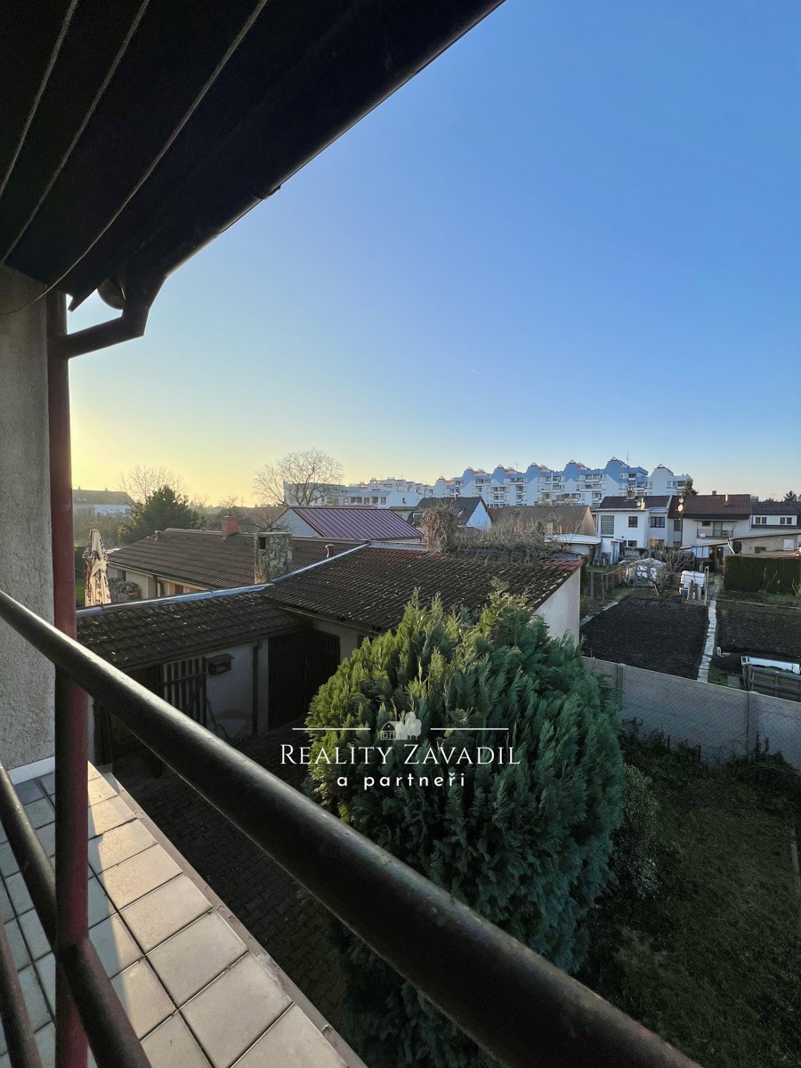 Fotografie 3 - Prodej domu · Rodinný · 180 m² · 5 pokojů