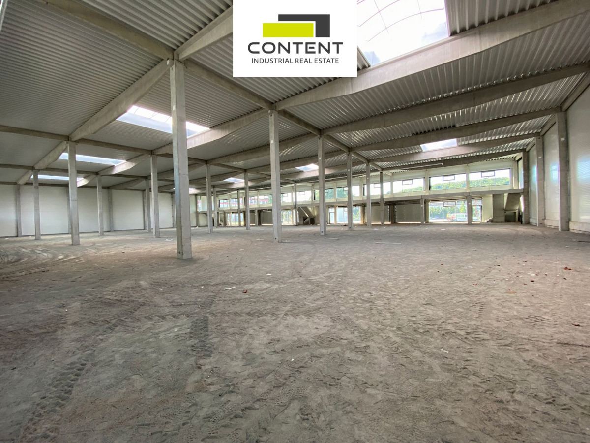 Photo 2 - Commercial property for rent · 16 000 m²
