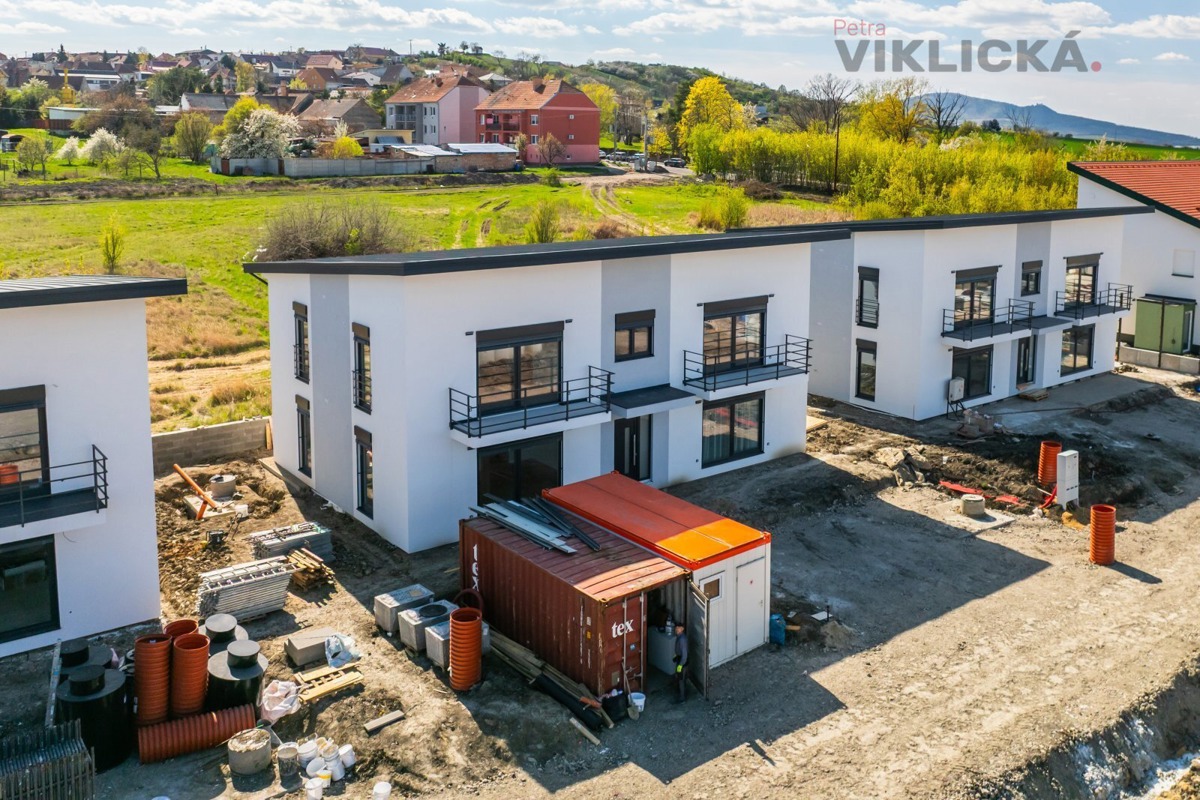 Фото 2 - Продажа квартиры · 2+kk · 63 m²