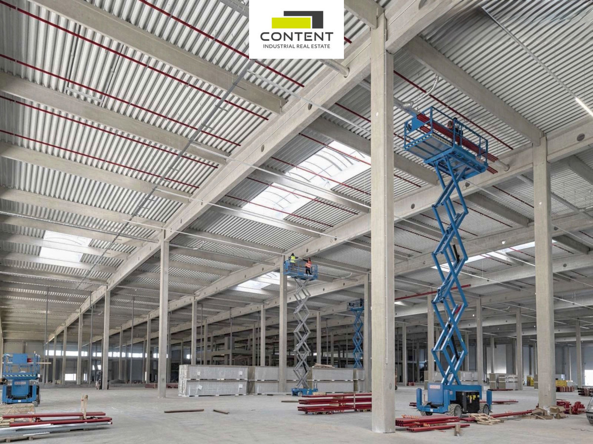 Photo 2 - Commercial property for rent · Manufacturing facility · 22 455 m²