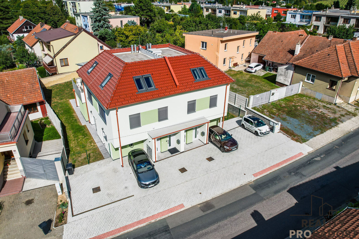 Photo 4 - Apartment for sale · 4+kk · 90 m²